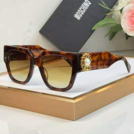 Picture of Moschino Sunglasses _SKUfw70120321fw